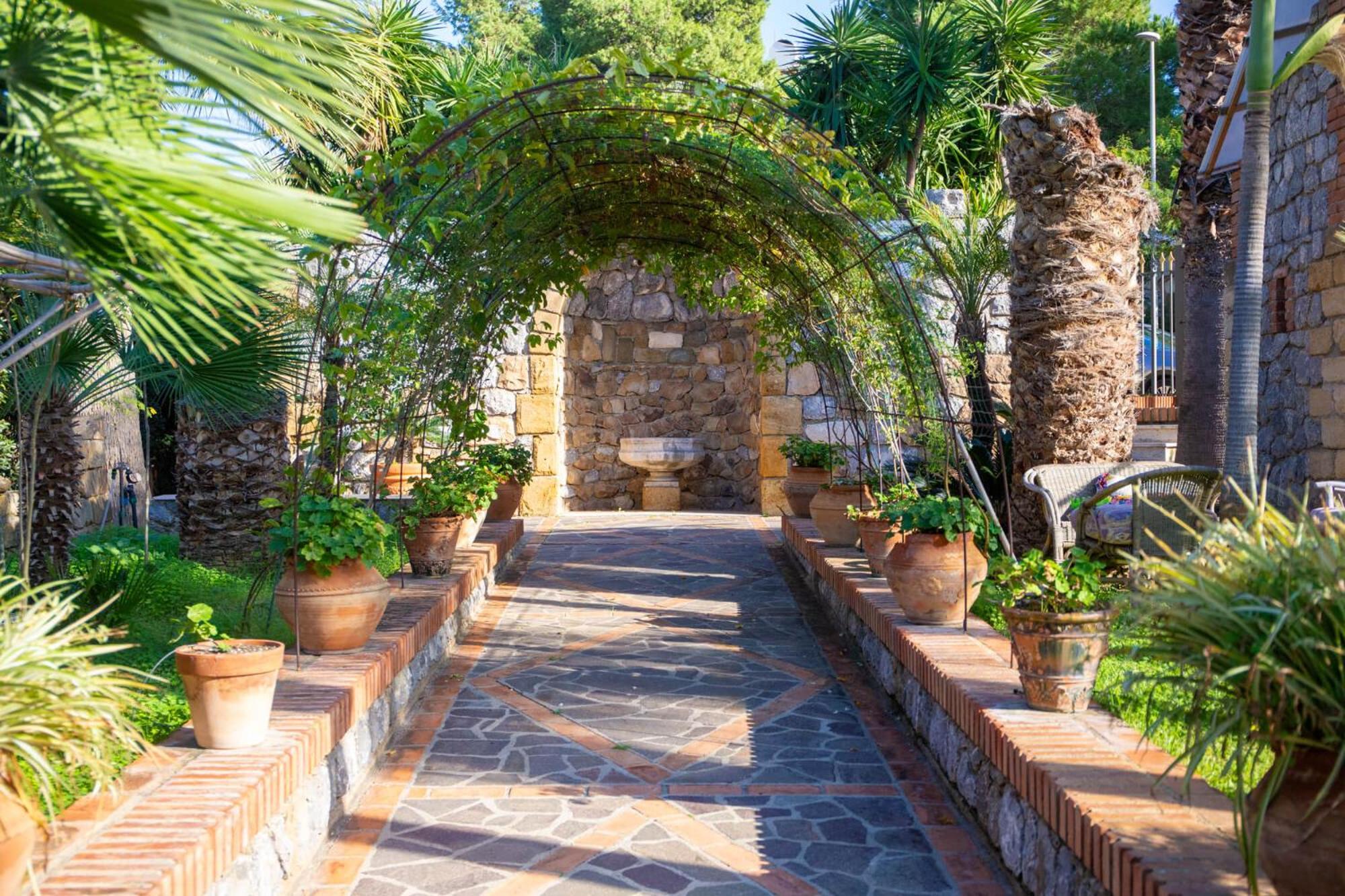 Villa Caterina - Solemar Sicilia Чефалу Экстерьер фото